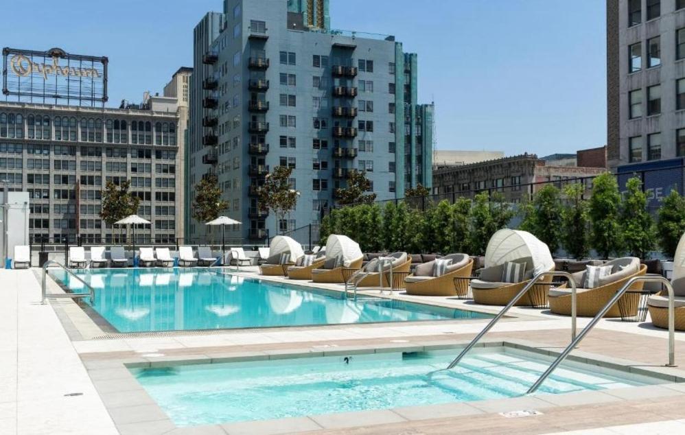 Отель Level Downtown La South Olive Лос-Анджелес Экстерьер фото